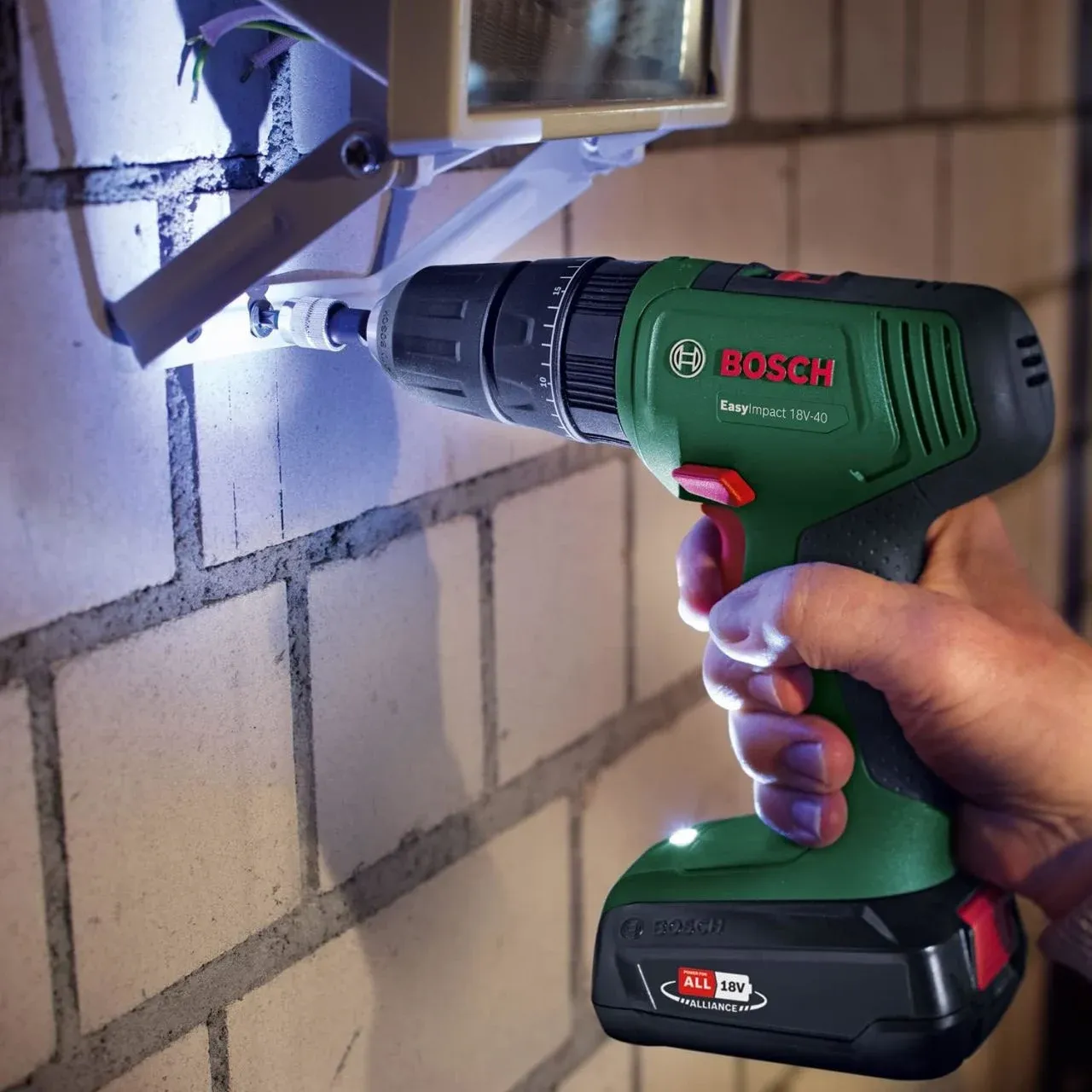 Bosch Akülü Delme & Vidalama Makineleri ile Profesyonel İşlerinizi Hızlandırın