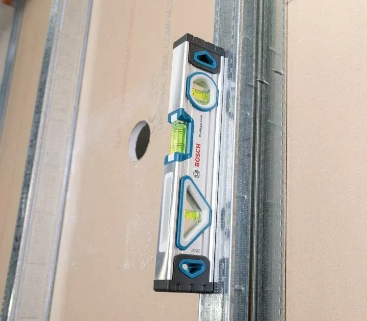 BOSCH PROFESYONEL ÖLÇME ALETLERİ : HASSAS VE DAYANIKLI ÖLÇÜMLER