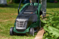Bosch UniversalRotak 580 Çim Biçme Makinesi 06008B9106