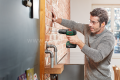 Bosch UniversalImpact 18V (2x1,5 Ah) Akülü Darbeli/Delme Vidalama Makinesi + 241 parça set + Systembox S 06039D4103